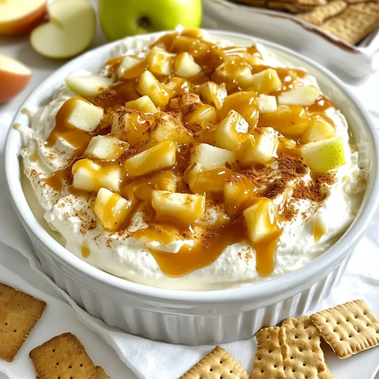 Um einen köstlichen Caramel Apple Cheesecake Dip zuzubereiten, brauchen wir einige einfache Zutaten. Hier ist die Liste: - 225 g Frischkäse, weich (Raumtemperatur) - 60 g Puderzucker - 60 g brauner Zucker - 1 Teelöffel Vanilleextrakt - 240 g saure Sahne - 1 großes Apfel (vorzugsweise Granny Smith oder Honeycrisp), gewürfelt - 120 ml Karamellsauce (fertig gekauft oder selbstgemacht) - 1/2 Teelöffel Zimt - Optional: Graham-Cracker oder Apfelspalten zum Dippen Diese Zutaten machen den Dip cremig und süß. Der Frischkäse gibt ihm eine tolle Textur. Puderzucker und brauner Zucker sorgen für die perfekte Süße. Äpfel fügen einen knackigen Biss hinzu. Karamellsauce bringt den letzten Schliff. Zimt rundet den Geschmack ab. Wenn du es magst, probiere auch die optionalen Zutaten. Graham-Cracker oder Apfelspalten machen das Dippen noch besser. Sie geben dir eine schöne Kombination von Geschmäckern. So wird dieser Dip zum Hit auf jeder Party oder beim Familienabend. {{ingredient_image_2}} Beginne mit dem Weichmachen des Frischkäses. Lass ihn etwa 30 Minuten bei Raumtemperatur stehen. So wird er leicht zu mischen. Jetzt bereite die Äpfel vor. Ich empfehle Granny Smith oder Honeycrisp. Wasche den Apfel gut, schäle ihn nicht und schneide ihn in kleine Würfel. In einer großen Schüssel mixe den weichen Frischkäse mit einem elektrischen Mixer. Schlage ihn, bis er glatt ist. Füge dann den Puderzucker und den braunen Zucker hinzu. Mixe weiter, bis die Mischung fluffig ist. Jetzt kommt der Vanilleextrakt und die saure Sahne dazu. Rühre alles vorsichtig unter. Die Mischung soll gleichmäßig sein. Füge dann die gewürfelten Äpfel und den Zimt hinzu. Hebe sie sanft unter die Mischung, damit die Äpfel gleichmäßig verteilt sind. Fülle den Dip in eine schöne Schüssel. Träufle die Karamellsauce gleichmäßig über den Dip. Das sieht toll aus! Du kannst den Dip mit kleinen Apfelstücken oder einer Prise Zimt garnieren. So sieht er noch ansprechender aus. Serviere den Dip sofort mit Graham-Crackern oder Apfelspalten. Wenn du magst, kannst du ihn bis zu 2 Stunden im Kühlschrank kühlen. Um die beste Konsistenz zu erreichen, ist die Temperatur der Zutaten wichtig. Verwende weichen Frischkäse. Lasse ihn vorher eine Stunde bei Raumtemperatur stehen. So mischt er sich leichter. Nutze einen elektrischen Mixer. Schlage den Frischkäse zuerst allein. Wenn er cremig ist, füge den Puderzucker und den braunen Zucker hinzu. Mixe alles gut. Dies macht den Dip luftig und leicht. Die Süße ist entscheidend. Probiere den Dip nach dem Mischen. Wenn er dir nicht süß genug ist, füge mehr Puderzucker hinzu. Ein Teelöffel mehr kann oft helfen. Zusätzliche Gewürze machen den Dip interessant. Eine Prise Muskatnuss passt gut dazu. Auch etwas Vanille kann den Geschmack verbessern. Experimentiere ruhig mit verschiedenen Aromen. Die Präsentation ist wichtig für den ersten Eindruck. Verwende eine schöne Schüssel für den Dip. Garniere ihn mit Karamellsauce. Ein paar Apfelstücke oder Zimt obenauf sehen toll aus. Serviere den Dip mit Graham-Crackern oder frischen Apfelspalten. Das gibt den Gästen eine tolle Auswahl. Du kannst auch kleine Schalen für jeden Gast nutzen. So wird das Essen noch geselliger und schöner. Pro Tipps Frischkäse richtig vorbereiten: Achte darauf, dass der Frischkäse wirklich weich ist, damit er sich leicht mit den anderen Zutaten vermischen lässt. Äpfel wählen: Verwende knackige Äpfel wie Granny Smith oder Honeycrisp, die für einen tollen Kontrast zur Cremigkeit des Dips sorgen. Karamellsauce selbst machen: Für einen intensiveren Geschmack kannst du die Karamellsauce selbst herstellen. Sie ist einfach zuzubereiten und schmeckt frisch und köstlich. Dip kühlen: Lass den Dip vor dem Servieren für mindestens 30 Minuten im Kühlschrank, damit sich die Aromen besser entfalten und der Dip erfrischt ist. {{image_4}} Für einen leichteren Dip kann man den Frischkäse durch griechischen Joghurt ersetzen. Griechischer Joghurt hat weniger Fett, aber viel Eiweiß. Das macht den Dip cremig und gesund. Außerdem kann man weniger Zucker verwenden. So bleibt der Geschmack frisch und fruchtig. Wenn du etwas Neues ausprobieren möchtest, denke an verschiedene Geschmacksrichtungen. Ein Karamell-Nuss-Dip ist einfach zu machen. Füge gehackte Nüsse hinzu, um eine knusprige Textur zu bekommen. Für Schokoladen-Apple-Cheesecake-Dip benutze einfach Schokoladensauce anstelle von Karamell. Das gibt dem Dip eine süße, schokoladige Note. Mit diesen Variationen kannst du den Dip ganz nach deinem Geschmack anpassen. Jeder Biss wird zu einem neuen Erlebnis! Der Karamellisierte Apfel-Cheesecake-Dip bleibt im Kühlschrank bis zu 5 Tage frisch. Achte darauf, den Dip in einem luftdichten Behälter zu lagern. So bleibt der Geschmack erhalten und die Konsistenz bleibt cremig. Wenn du ihn länger aufbewahren möchtest, friere ihn ein. Du kannst den Dip gut einfrieren. Fülle ihn einfach in einen gefrierfreundlichen Behälter. Vor dem Servieren solltest du ihn über Nacht im Kühlschrank auftauen. Rühre ihn dann gut um, um die Cremigkeit wiederherzustellen. Wenn du den Dip wieder aufwärmst, vermeide die Mikrowelle. So bleibt die Textur am besten erhalten. Du kannst den Dip bis zu zwei Stunden im Voraus zubereiten. Das gibt den Aromen Zeit, sich zu vermischen. Lagere ihn einfach im Kühlschrank. So bleibt er frisch und lecker. Ja, du kannst die Karamellsauce selbst machen. Du benötigst Zucker, Wasser und Butter. Koche den Zucker und das Wasser, bis es goldbraun wird. Dann füge die Butter hinzu und rühre gut um. Lass die Sauce abkühlen, bevor du sie hinzufügst. Die besten Äpfel für diesen Dip sind Granny Smith oder Honeycrisp. Granny Smith hat einen schönen, sauren Geschmack, der gut mit der Süße des Dips harmoniert. Honeycrisp ist süß und knackig. Beide Sorten machen deinen Dip lecker und frisch. In diesem Artikel haben wir die Zutaten für einen leckeren Apfel-Dip besprochen. Wir haben die Schritte zur Zubereitung und die besten Tipps für Geschmacksversionen behandelt. Auch Lagerung und häufige Fragen kamen nicht zu kurz. Am Ende bleibt festzuhalten, dass ein leckerer Dip einfach ist. Experimentiere mit Zutaten und Variationen, um deinen perfekten Geschmack zu finden. Viel Spaß beim Ausprobieren!
